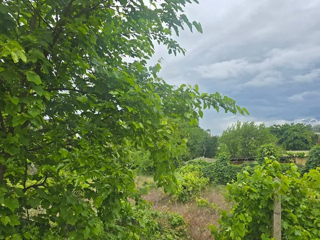 Eladó telek Debrecen, Júliatelep 750 nm