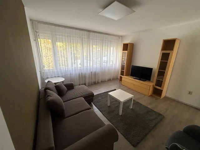 Kiadó lakás Debrecen, Egyetemváros, 4032 60 nm