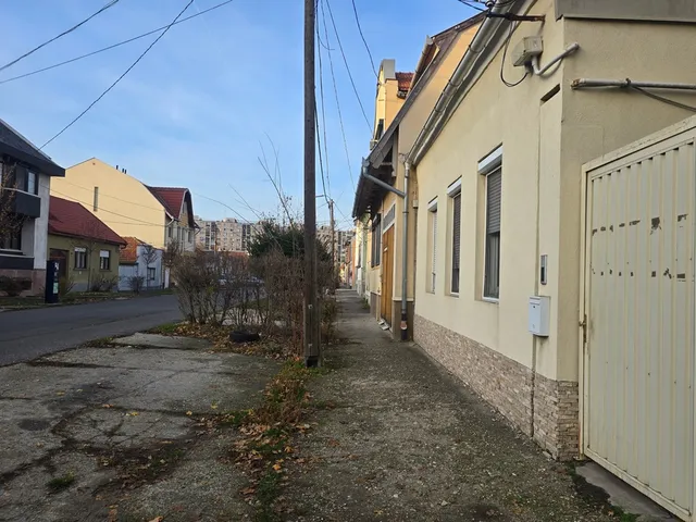 Eladó ház Debrecen, Óváros 137 nm