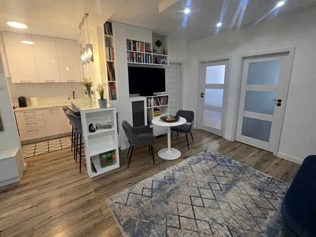 Eladó lakás Debrecen, Vargakert 61 nm