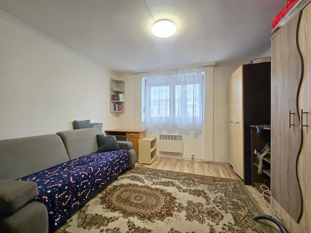 Kiadó ház Debrecen, Miklóskapu 30 nm