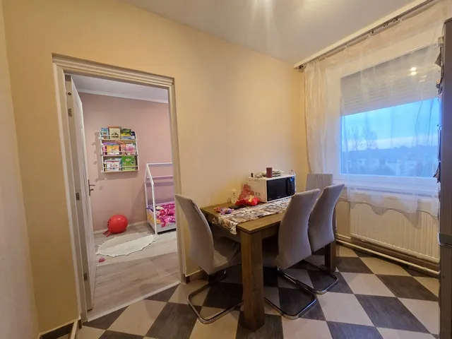 Eladó lakás Debrecen, Epreskert 62 nm