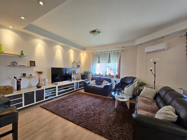 Eladó ház Debrecen, Nagysándor-telep 145 nm