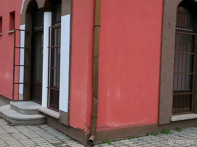 Eladó kereskedelmi és ipari ingatlan Kaposvár 14 nm