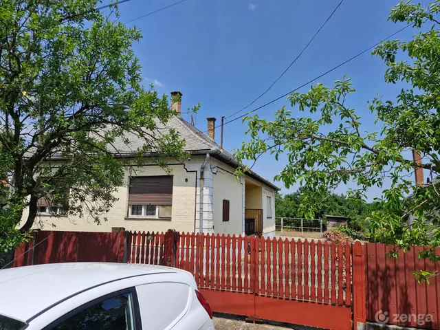 Eladó ház Tarpa 93 nm