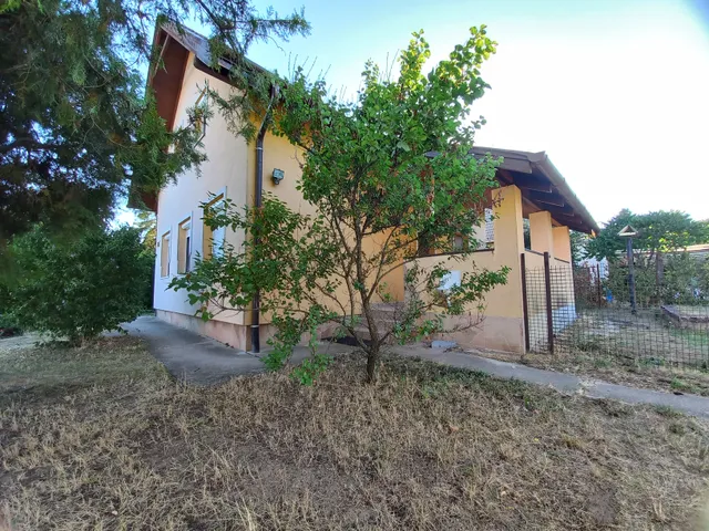 Eladó ház Erdőkertes 148 nm