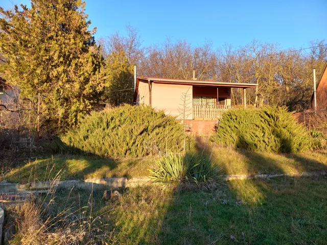 Eladó telek Őrbottyán, Őrszentmiklós 720 nm