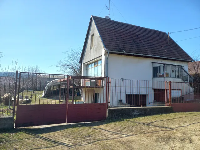 Eladó ház Erdőkertes, Gézahegy 63 nm