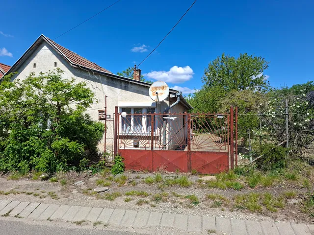 Eladó ház Veresegyház, Fővég 105 nm