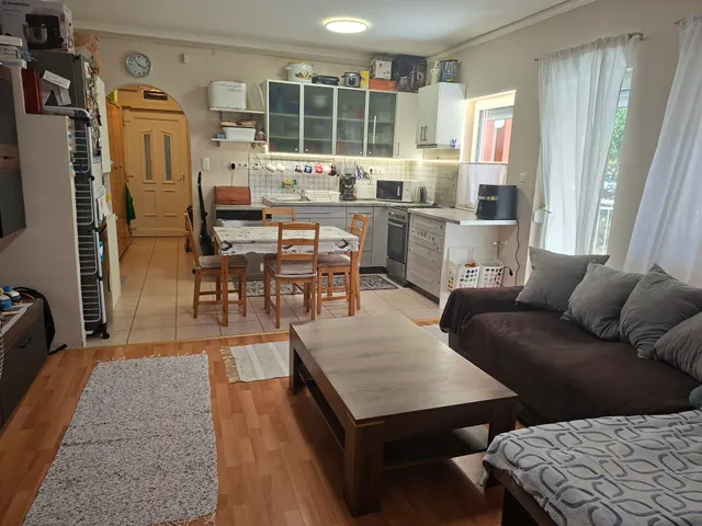 Eladó lakás Dunakeszi, Alag 64 nm