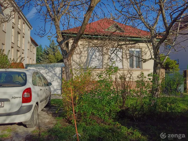 Eladó ház Budapest XIV. kerület 150 nm