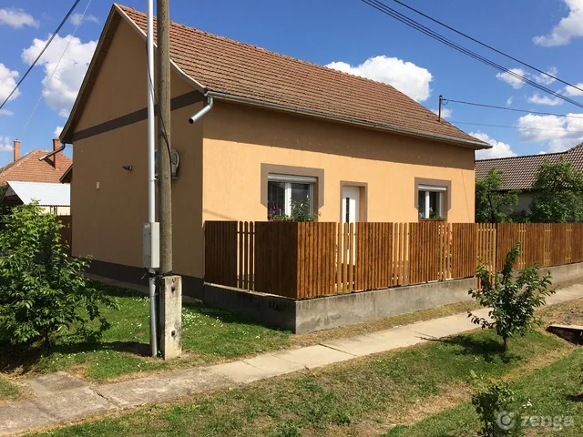 Eladó ház Gyomaendrőd, Endrőd 85 nm