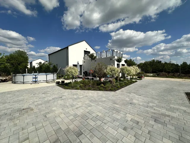 Eladó ház Székesfehérvár, Feketehegy 135 nm