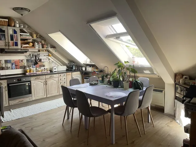 Eladó lakás Székesfehérvár, Belváros 102 nm