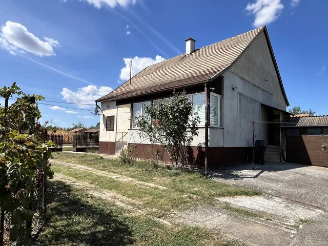 Eladó ház Mátyásdomb, Szabadság utca 88 nm