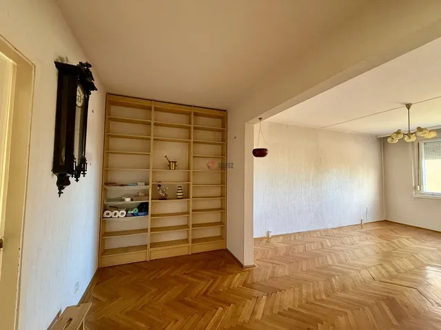 Eladó lakás Székesfehérvár 62 nm