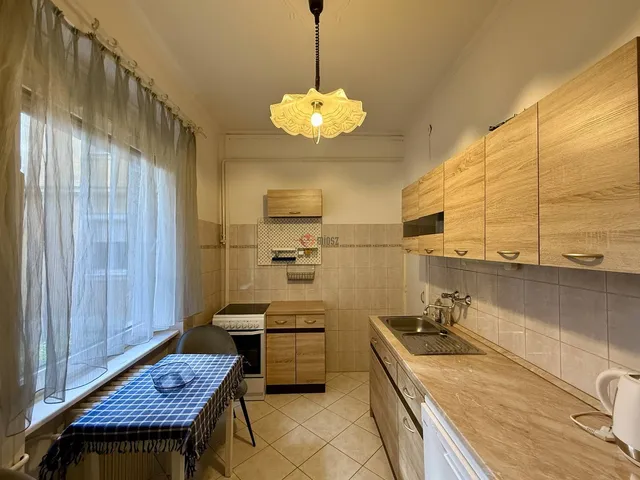 Kiadó lakás Székesfehérvár, Belváros 36 nm