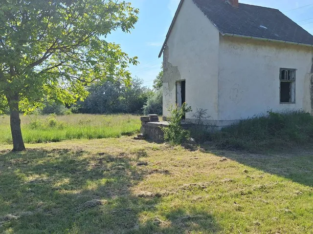 Eladó telek Székesfehérvár, Feketehegy 5156 nm