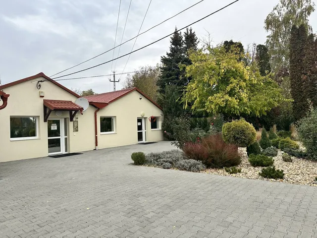 Eladó kereskedelmi és ipari ingatlan Lovasberény, Liget köz  306 nm