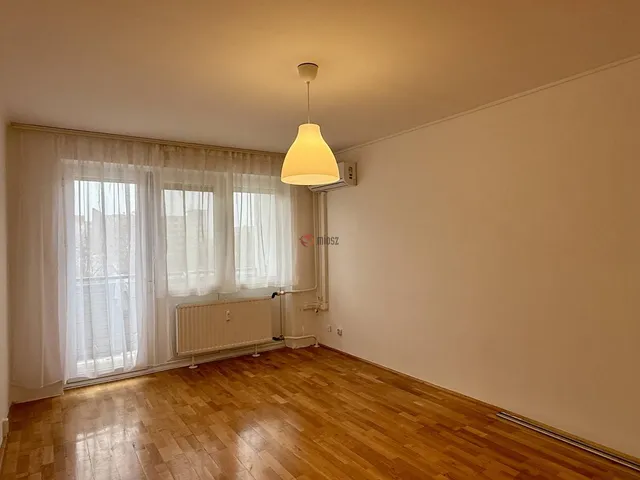 Kiadó lakás Székesfehérvár, Víziváros 55 nm