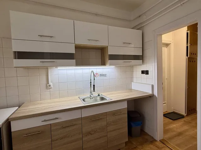 Kiadó lakás Székesfehérvár, Belváros 38 nm