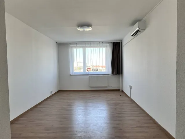 Eladó lakás Székesfehérvár, Víziváros 62 nm