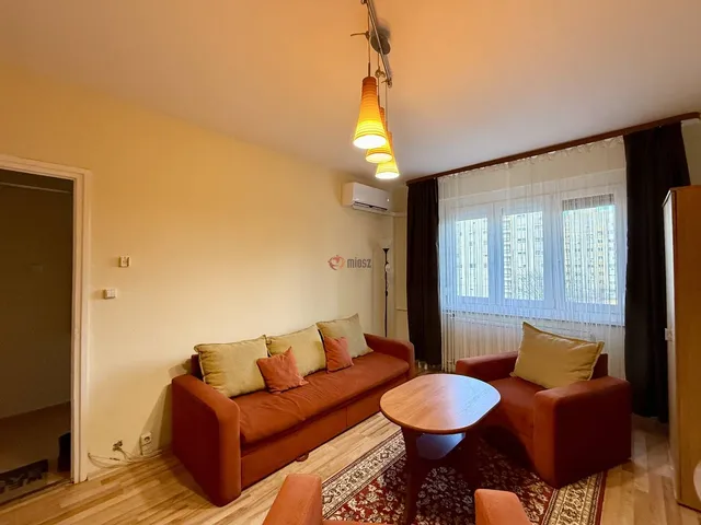 Kiadó lakás Székesfehérvár, Belváros 35 nm