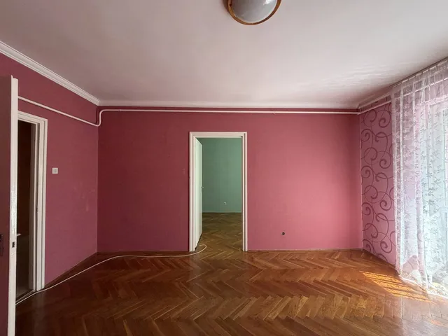 Eladó lakás Székesfehérvár, Rádió lakótelep 52 nm