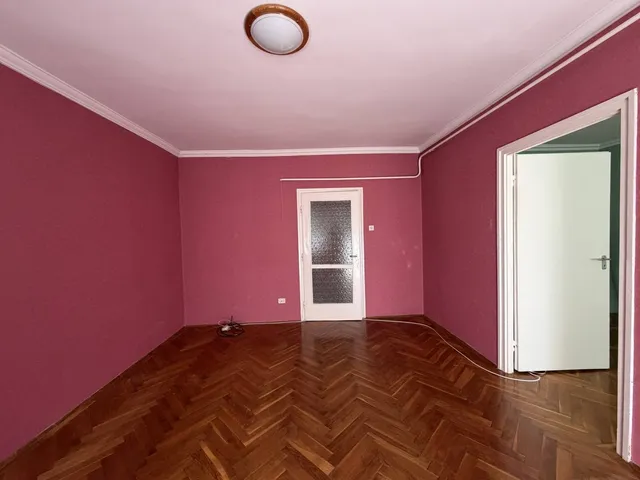 Eladó lakás Székesfehérvár, Rádió lakótelep 52 nm