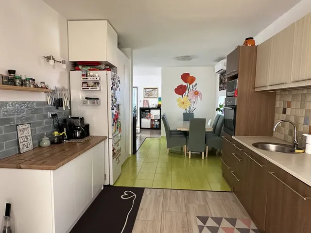 Eladó ház Székesfehérvár, Feketehegy 90 nm