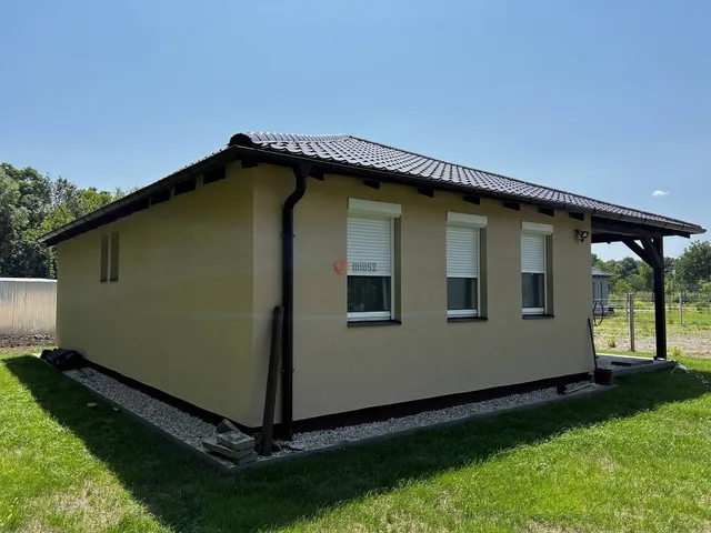 Eladó ház Iszkaszentgyörgy 68 nm