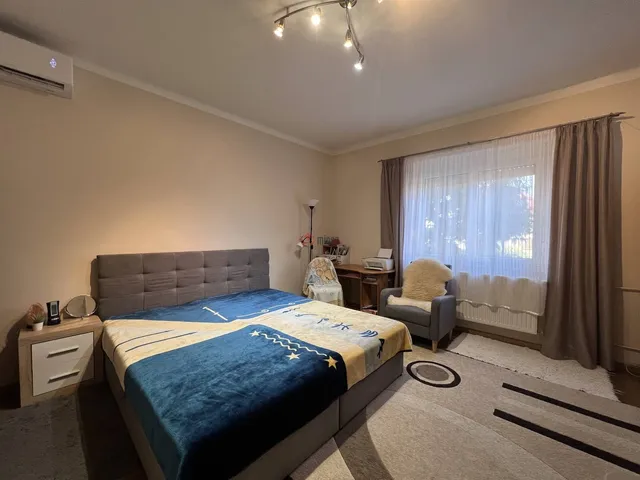 Eladó ház Székesfehérvár, Fecskepart 115 nm