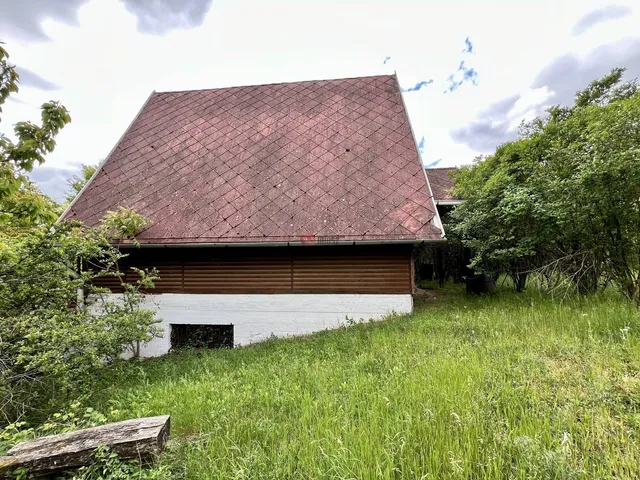 Eladó nyaraló Pákozd, Liliom utca 40 nm