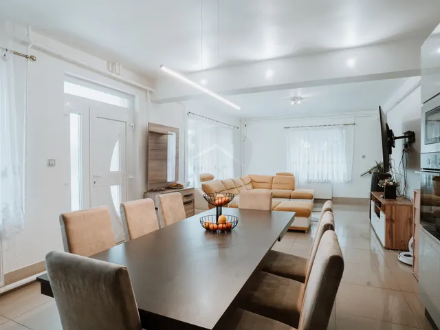 Eladó ház Gödöllő, Fenyves 516 nm