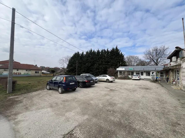 Eladó telek Dány 820 nm