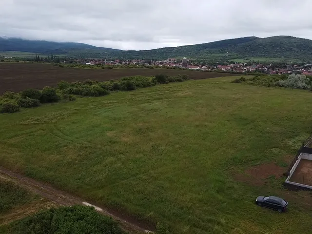 Eladó telek Gyöngyös, Dél-Kálváriapart 7500 nm