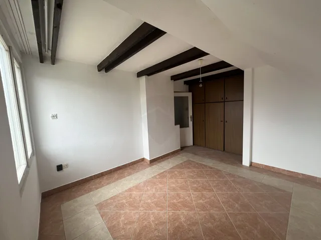 Eladó ház Isaszeg 200 nm