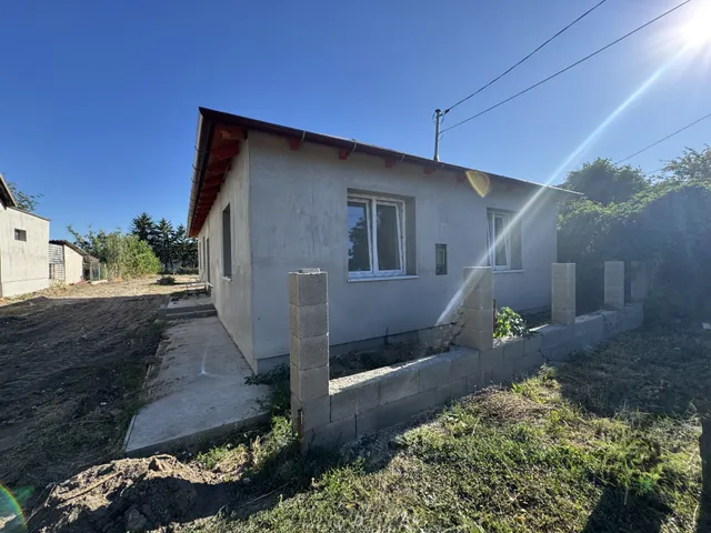 Eladó ház Zsámbok 109 nm