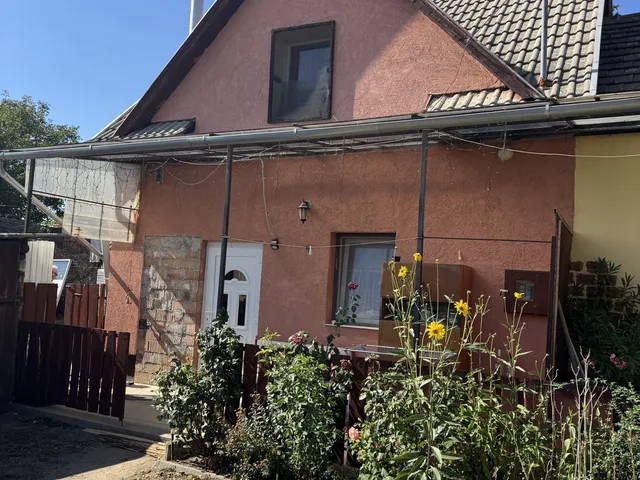 Eladó ház Dány 62 nm