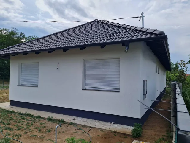 Eladó ház Isaszeg 160 nm