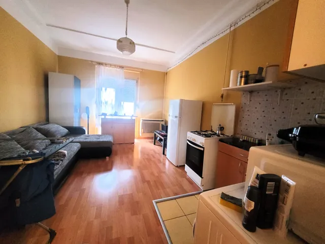 Eladó lakás Aszód 32 nm