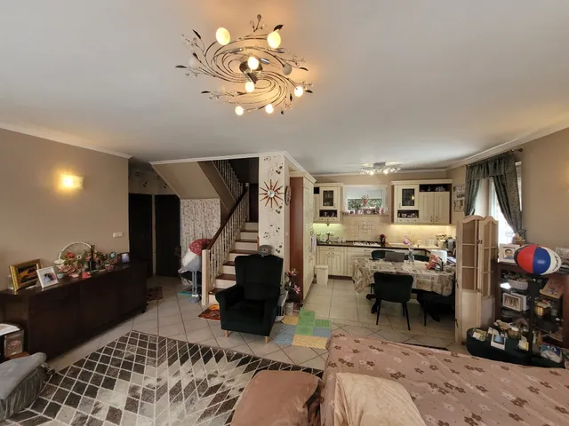 Eladó ház Gödöllő 140 nm