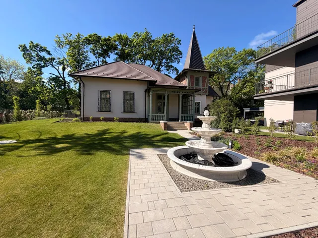 Eladó ház Budapest II. kerület, Adyliget 252 nm