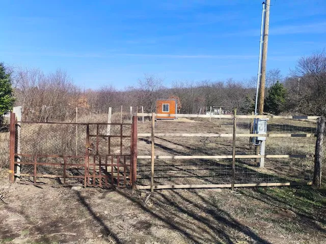 Eladó telek Isaszeg 698 nm