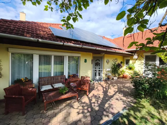 Eladó ház Mogyoród 202 nm