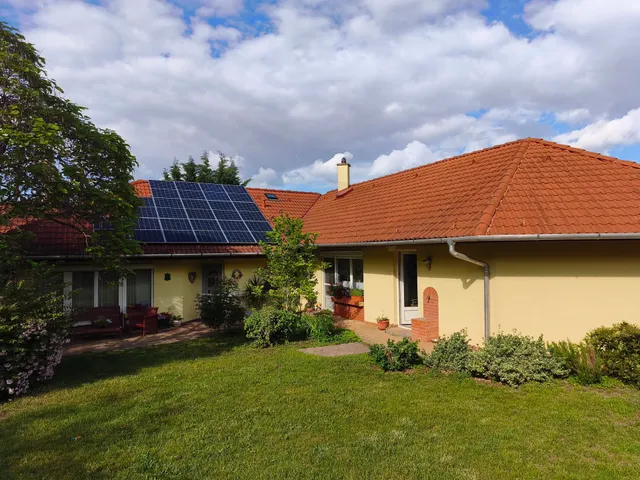 Eladó ház Mogyoród 202 nm