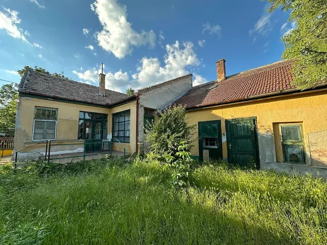 Eladó ház Aszód 150 nm