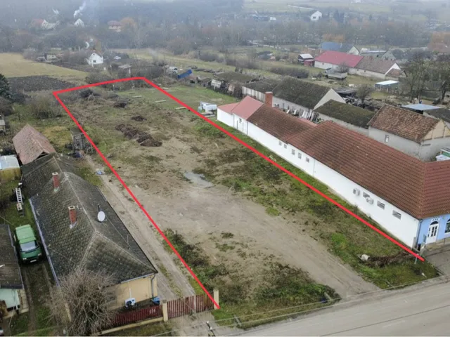 Eladó telek Csajág 2302 nm