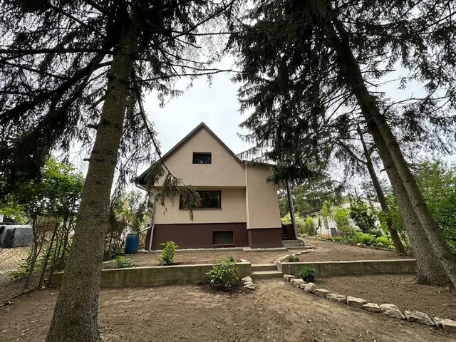 Eladó ház Domony 108 nm