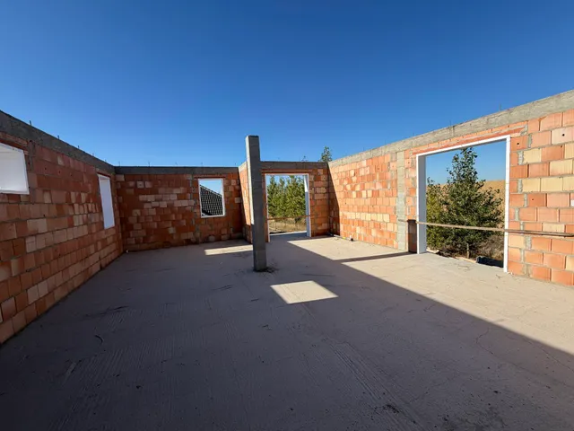 Eladó lakás Mende 78 nm